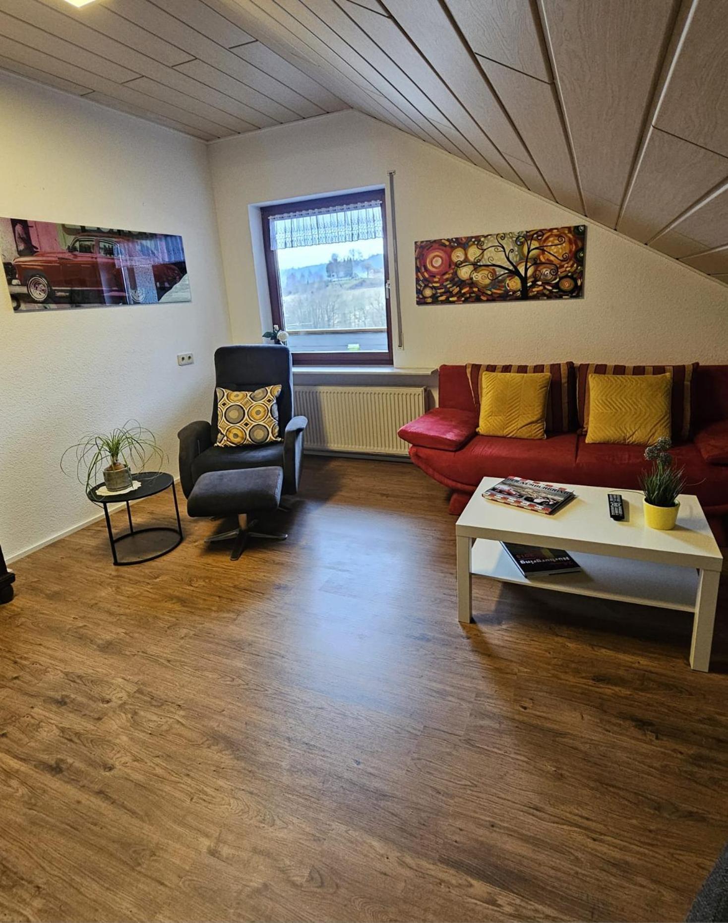 Am Lindenbaum, Ferienwohnung In Siebenbach Am Nuerburgring Bagian luar foto